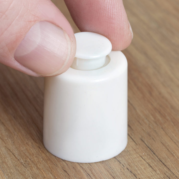 LouMaxx Türstopper Boden Schrauben aus Kunststoff - 3er Set in weiß - Türstopper Boden - Türstopper Kunststoff - Türstopper Bodenmontage